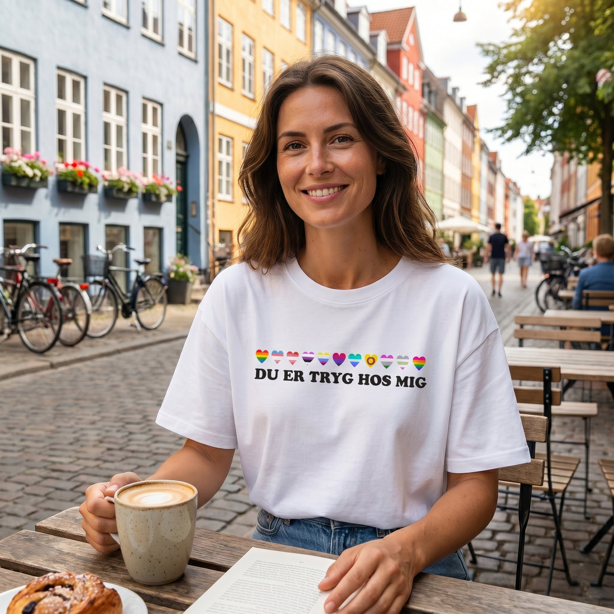 PRACTS Ligestilling, Menneskerettigheder & Du er Tryg Hos Mig T-shirt